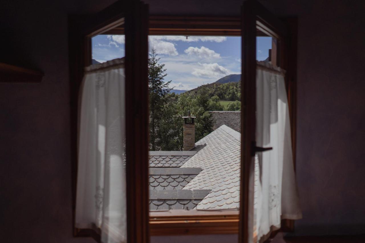 El Xalet De La Vall De Cardos Lladros Extérieur photo
