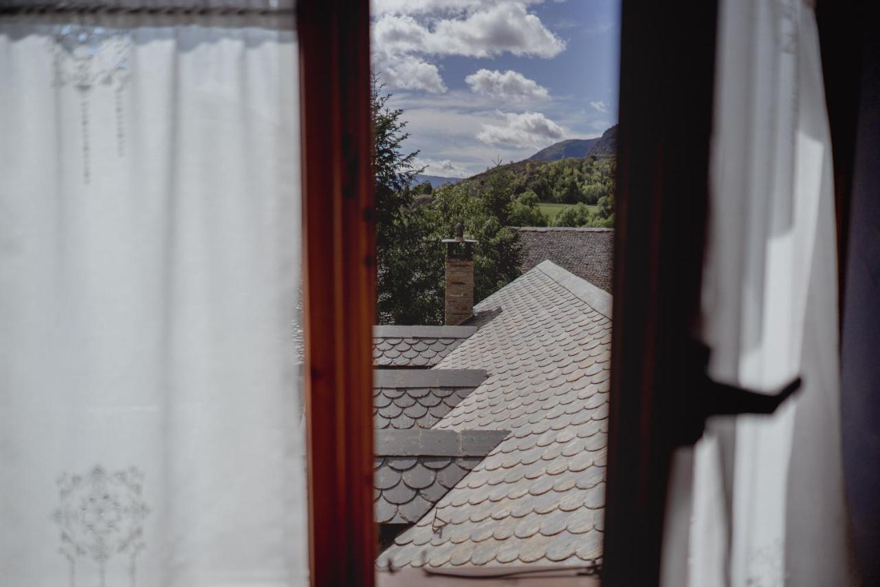 El Xalet De La Vall De Cardos Lladros Extérieur photo